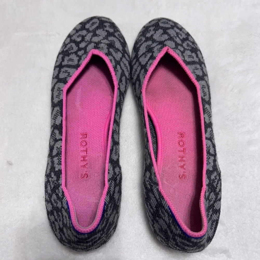 Rothy’s The Flat Merino Wool Grey Cat Leopard Print Pink Trim Shoes Size 6